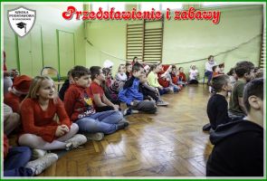 Powiększ obraz: na przedstawieniu (10)