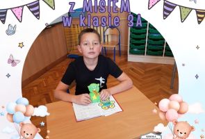 Powiększ obraz: 8