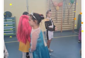 Powiększ obraz: 101 (10)