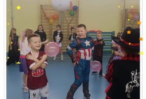 Powiększ obraz: 101 (26)