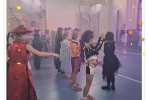 Powiększ obraz: 101 (3)