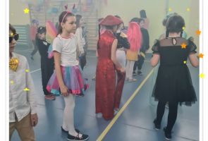 Powiększ obraz: 101 (9)