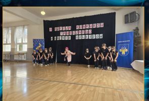 Powiększ obraz: 10